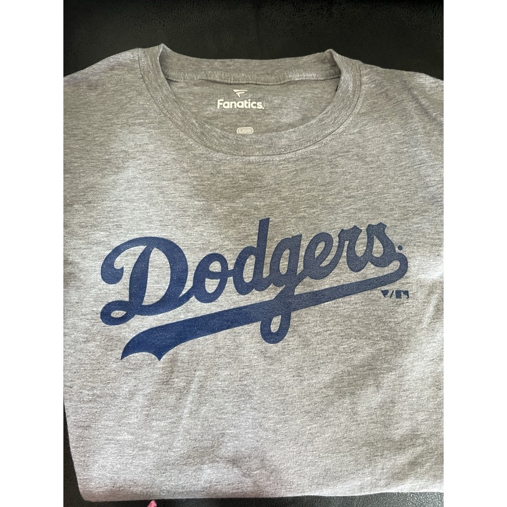 Brand New FANATICS LOS ANGELES DODGERS Gray Long Sleeve Shirt Size Large